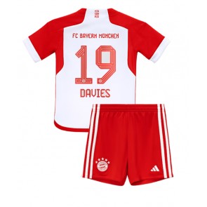 Bayern Munich Alphonso Davies #19 Replica Home Stadium Kit for Kids 2023-24 Short Sleeve (+ pants)